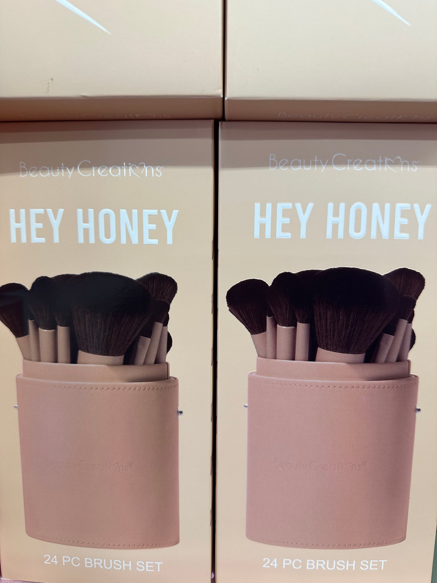 BC- Hey Honey 24pcs Brush Set (1 set)